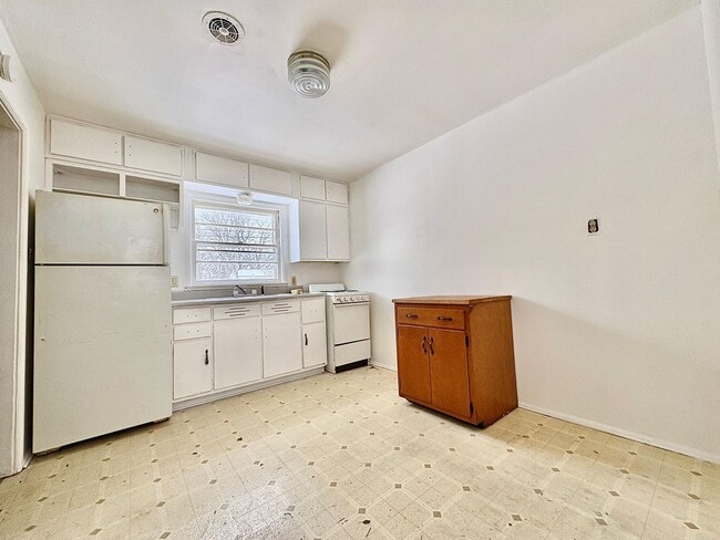 Photo - 429 S 28th St