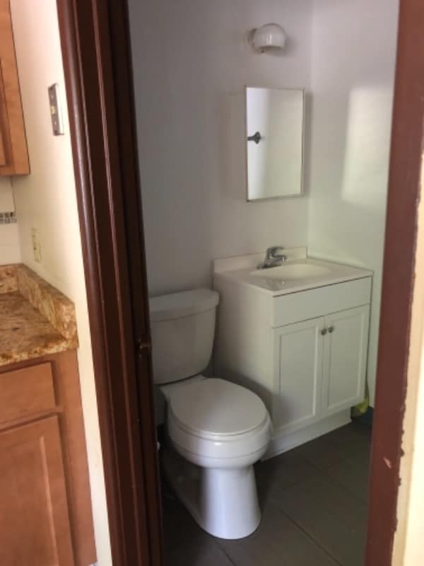 Photo - 381 Mill Rock Rd