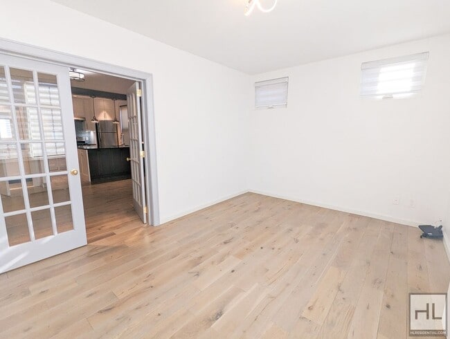 Photo - 62 STREET Unit 2