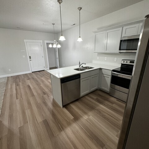 Building Photo - JACKSON KK 201 (PRIVATE)