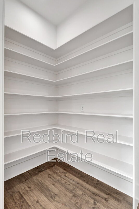 Photo - 2048 McKinley St