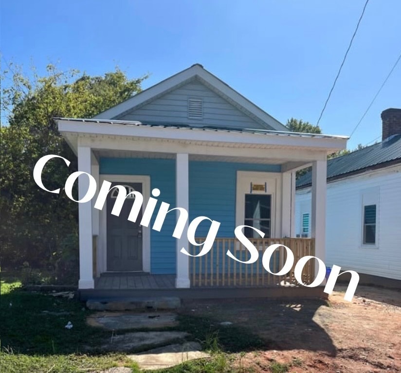 Photo - 863 Stokes St