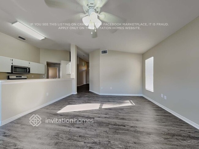 Photo - 28418 Meadowrush Way