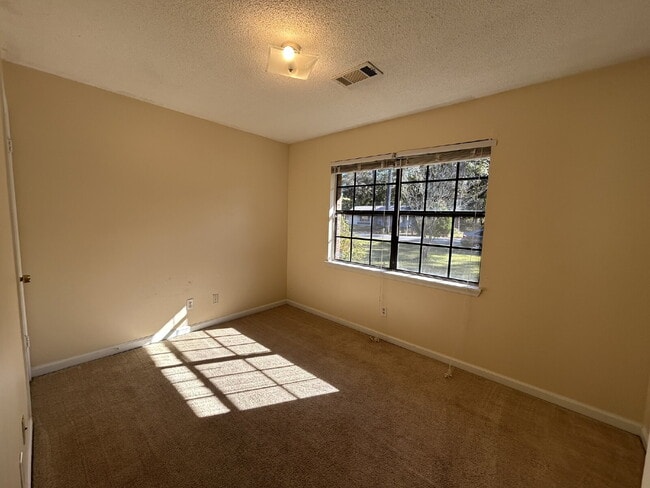 Photo - Home For Rent