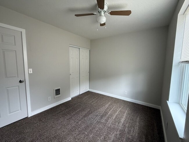 Photo - OWN920 Unit 110 9TH AVE