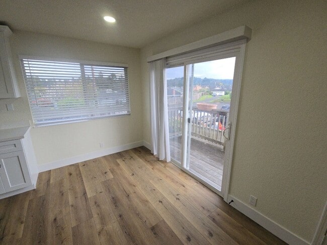 Photo - 5330 Carolyn Ct Unit 5330 Carolyn #D [PRM: Andrew]