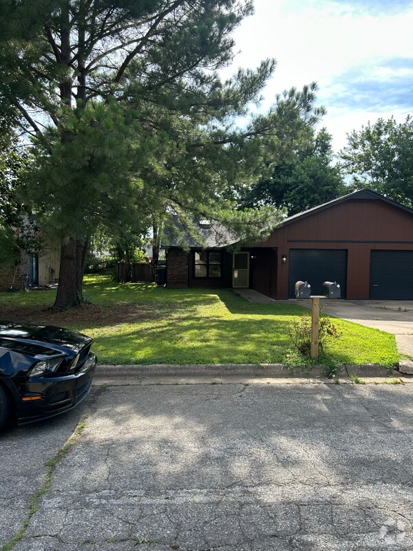 Building Photo - 1020 N Turtle Creek Dr Rental