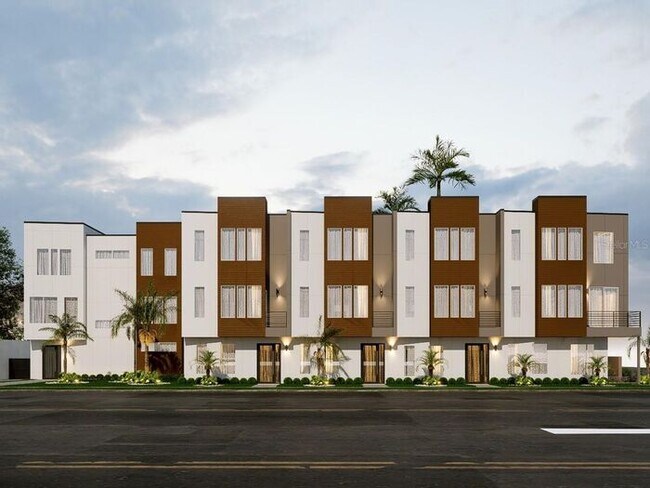 Building Photo - Brand new Town Home in the Milk District!