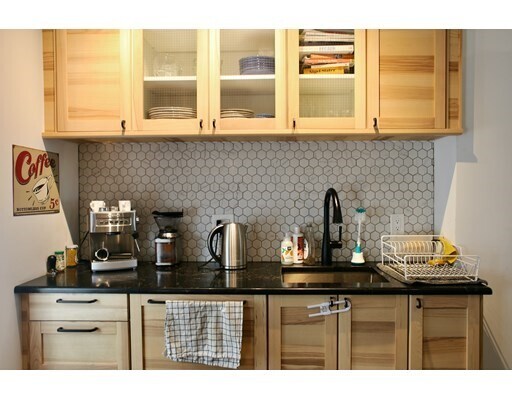 Photo - 74 Lowell St Unidad 2