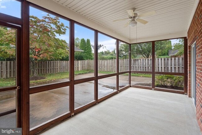 Photo - 188 Brittany Ln