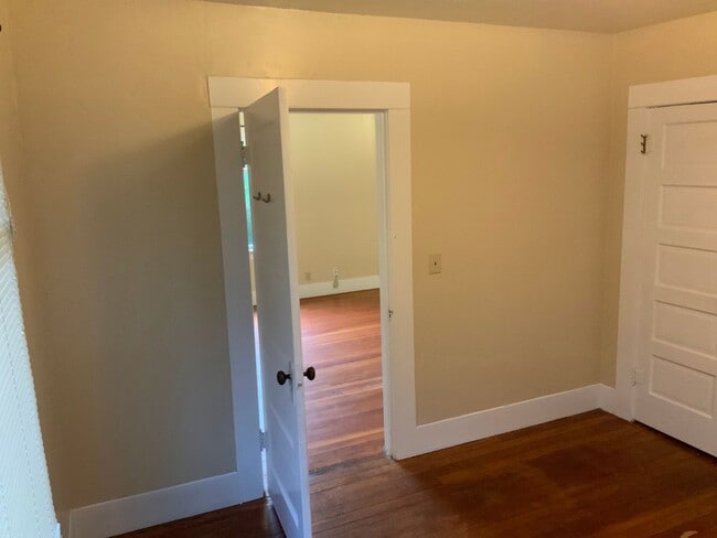 Photo - 3056-04 - MSF Properties Unit 906 W 28th Ave