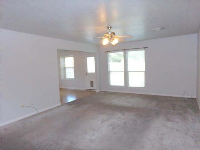 Photo - 16810 Deck Ct