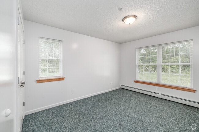 3BR, 1BA - 1,158SF - Bedroom
