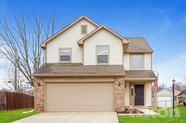 Building Photo - 4719 Plantation St