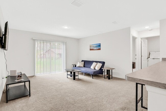 Photo - 11 Weber Ln