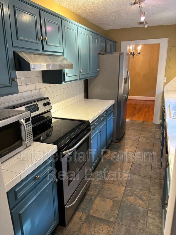 Photo - 1221 Owsley Ave