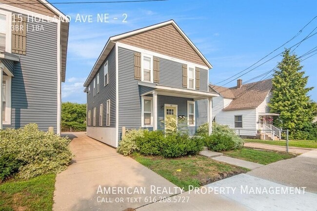 Building Photo - 15 Holland Ave NE Unit 2