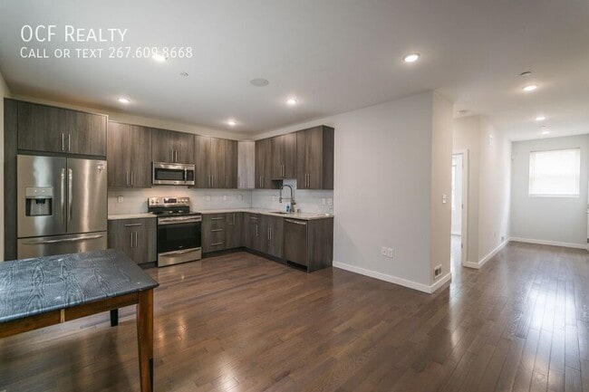 Building Photo - 1524 N 8th St