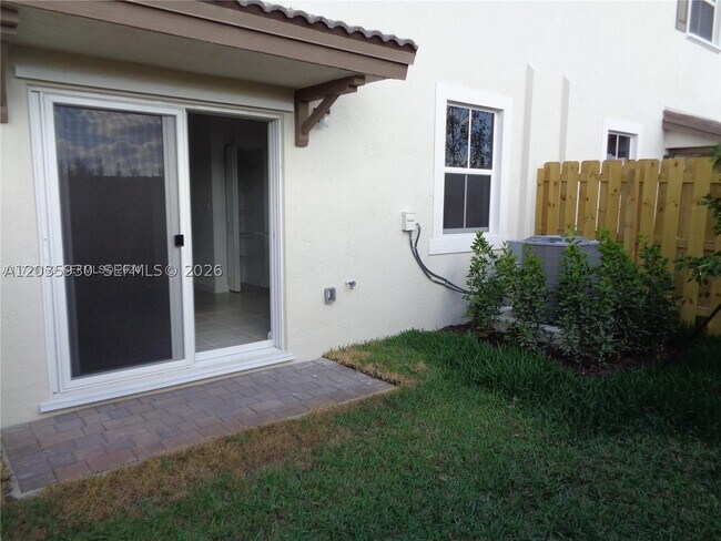 Photo - 2514 SE 29th Dr