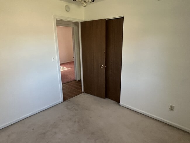 Photo - 530 Chesley Dr