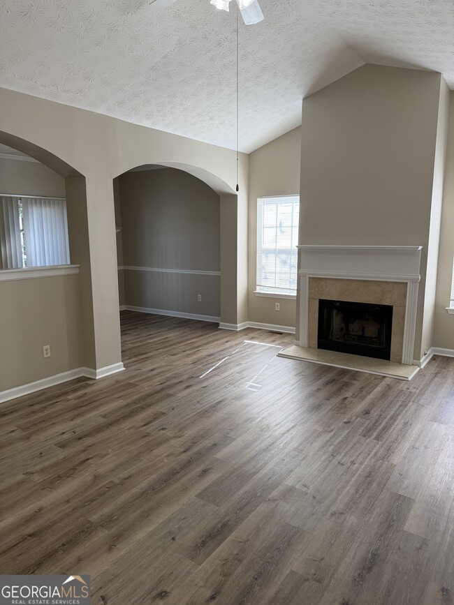 Photo - 2500 Lake Royale Dr