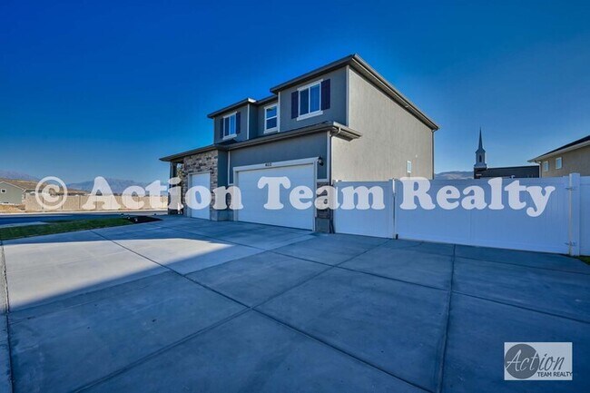 Building Photo - Single Family Home in Eagle Mountain!