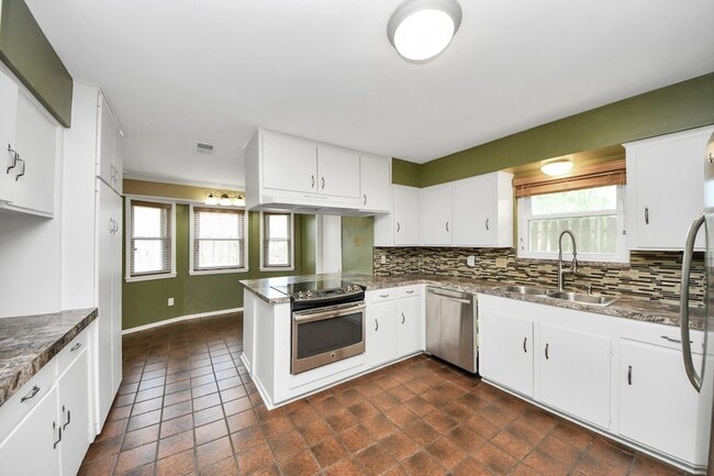 Photo - 10514 Haddington Dr