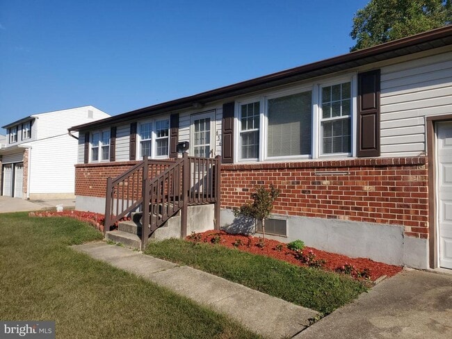 Photo - 836 Townsend Blvd