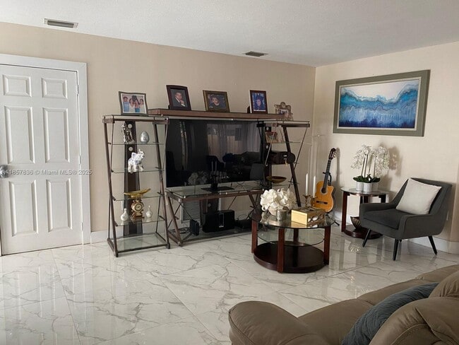 Photo - 9051 SW 215th Terrace