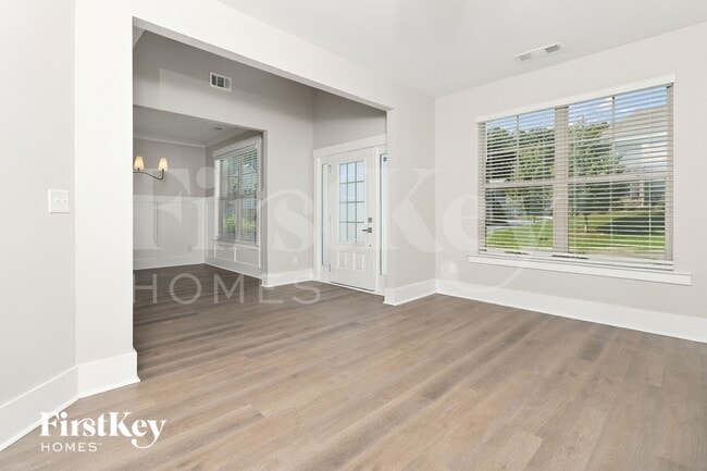 Photo - 201 Meadow Branch Ln