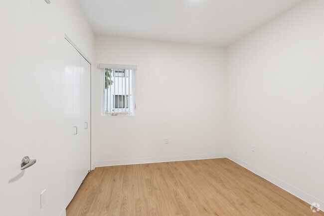 2BR, 1BA - 789-892SF - Secondary Bedroom
