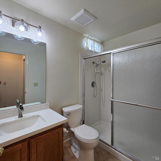Photo - 773 Tuliamore Ct