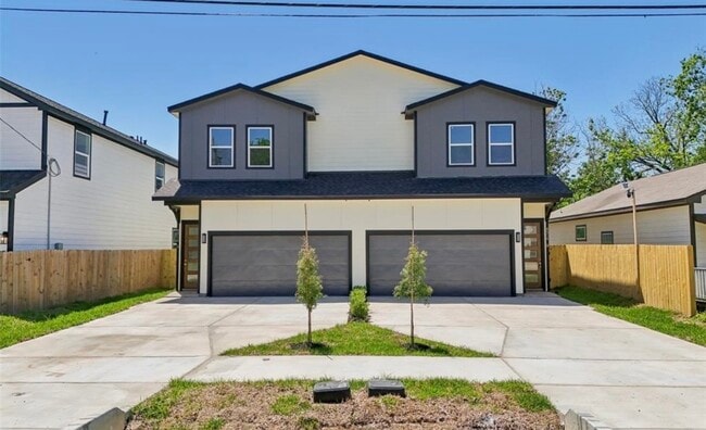 Building Photo - 4514 Galesburg St Rental