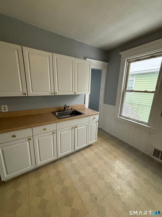 Photo - 130 Wilson St Unidad 2