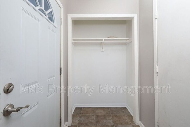 Photo - 3919 SW 3rd St