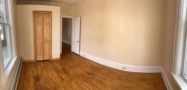 Photo - 24 Loomis St