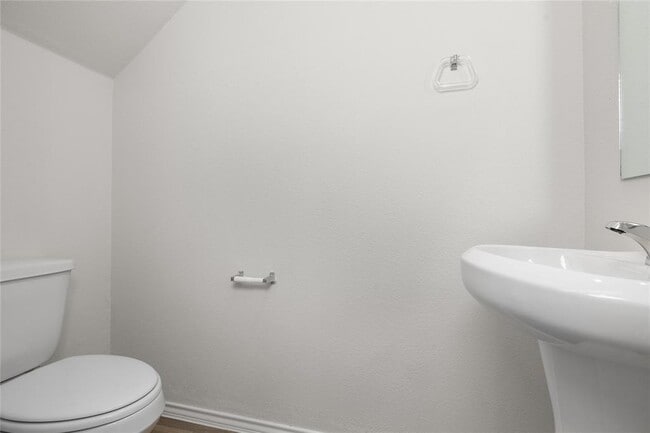 Photo - 133 Varner Way