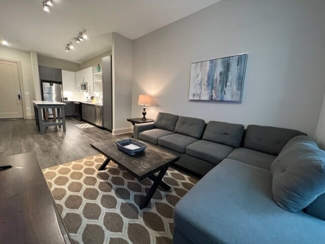 Building Photo - 313 Stillhouse Ln SE Unit ID1328019P