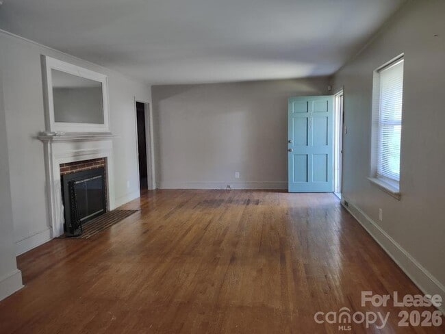 Photo - 750 Brockbank Rd