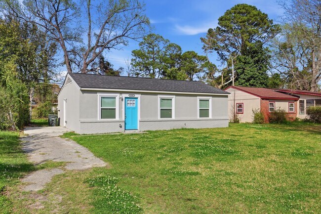 1520 Audubon Dr