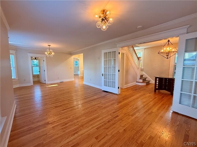 Photo - 11 Sanger Ave