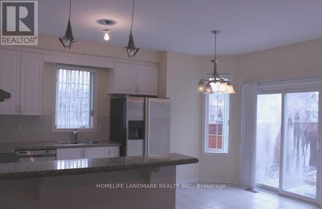 Photo - 141 Fox Hound Crescent