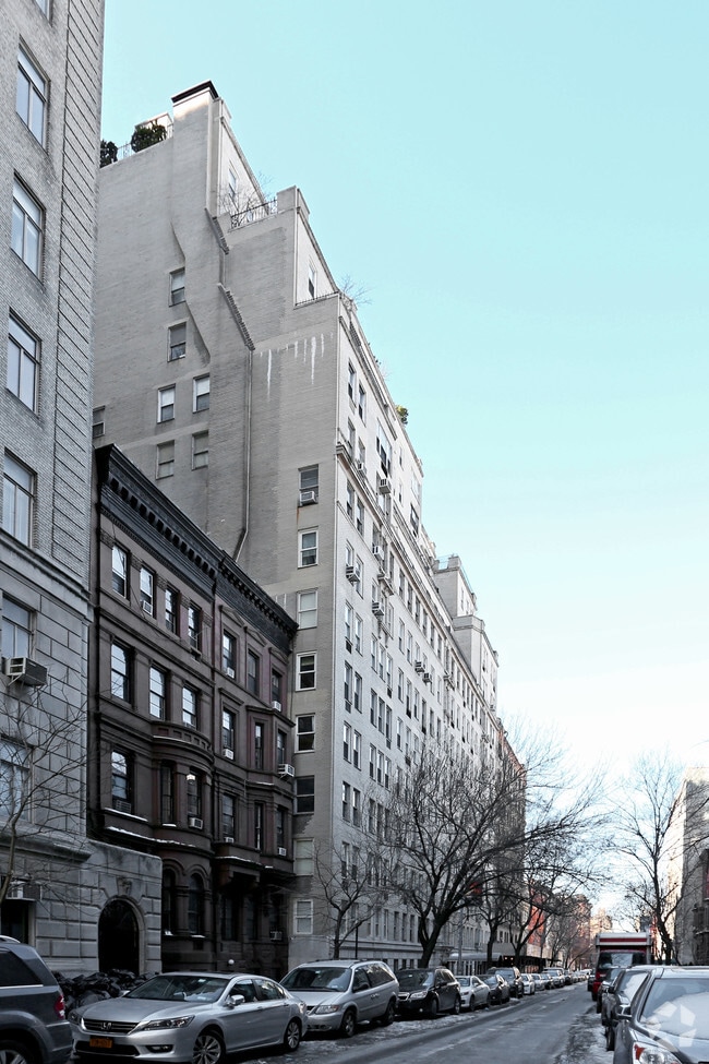Primary Photo - 15 W 81st St