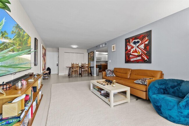 1775 Washington Ave Unit 4C