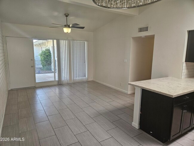 Photo - 2340 N 46th St