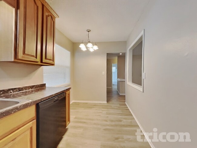 Photo - 2022 68th Ave S