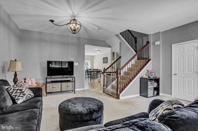 Photo - 64 Milestone Ct