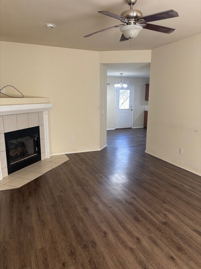 Photo - 600 Woods Dr