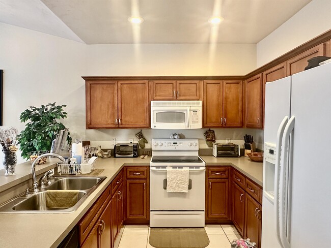 Photo - 907 Chase Creek Cir