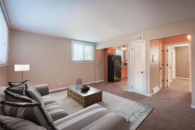 316 N 35th St Unit 8